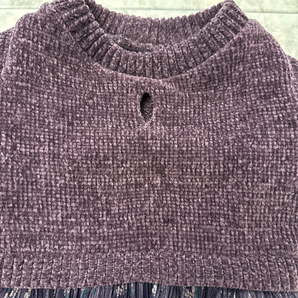 Dog/Cat Chenille and Tulle Dress. Polyester lining Purple size Medium - Image 2 of 4