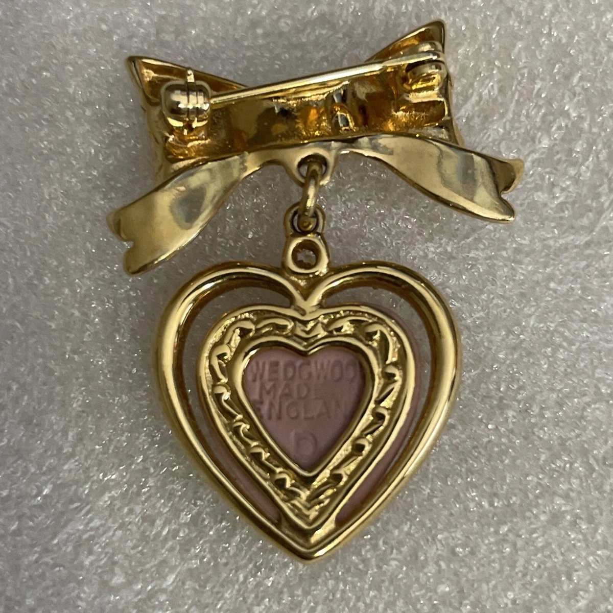 Heart online costume jewelry
