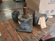 Winsmith Gear Reducer Model 6CVD1 150:1 Ratio Serial No. C 7067 62X0J9   [A]