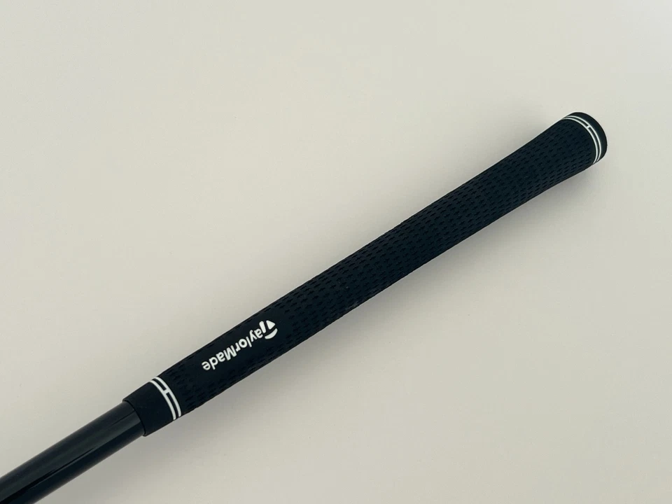 LEFT HANDED TAYLORMADE SIM MAX OS 4 IRON REGULAR FLEX GRAPHITE SHAFT - Image 4 of 4