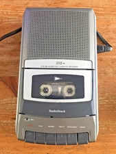 Radio Shack Portable Cassette Recorder Player CTR-120 AC Battery VTG RadioShack