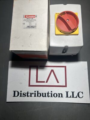Lovato Surface Mount Enclosure w/ Red Handle SM1Z17 15R