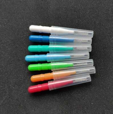 100Pcs Dental Ortho Interdental Brush Floss Sticks Tooth Floss Teeth Cleaning