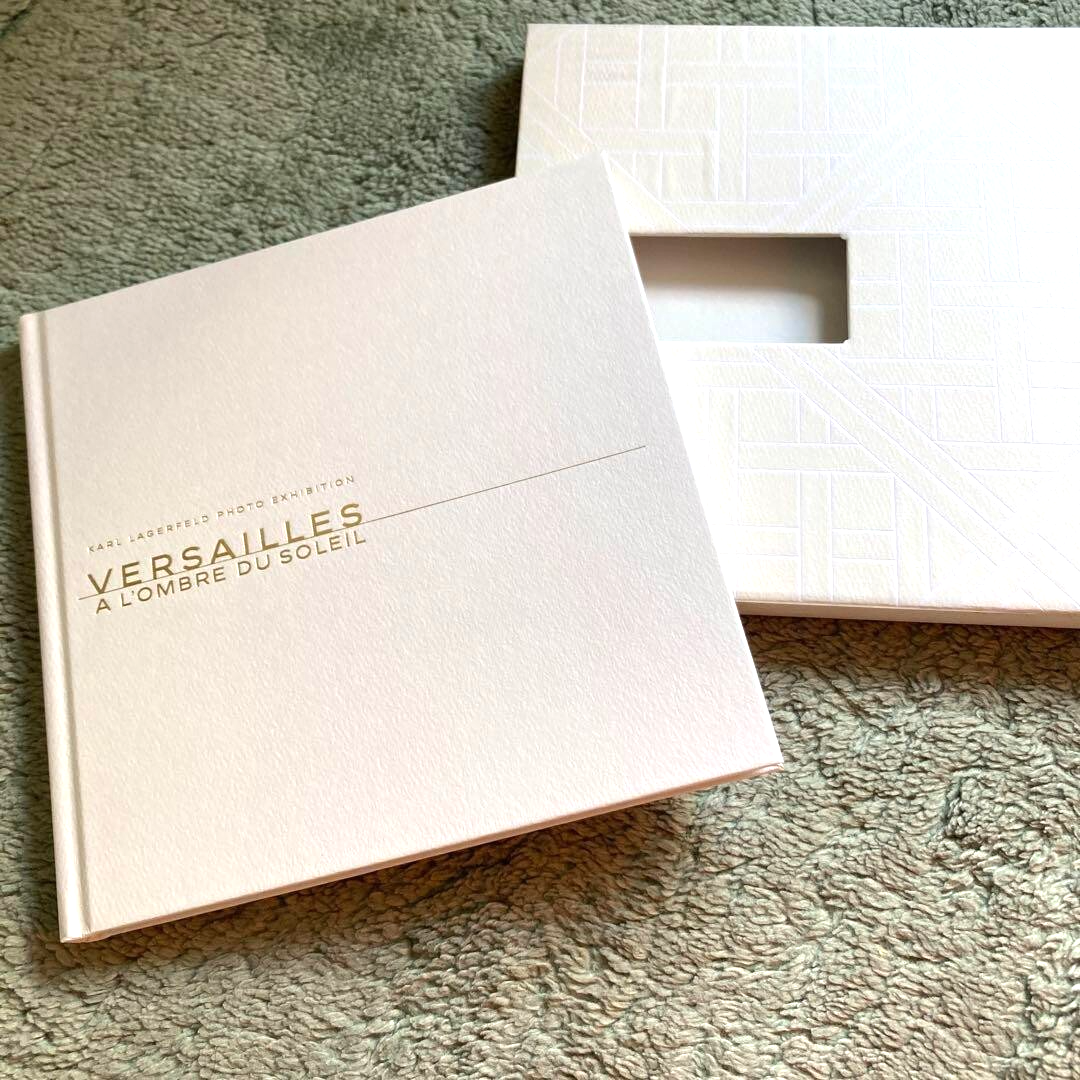 アート・デザイン・音楽 VERSAILLES A L'OMBRE DU SOLEIL Karl Lagerfeld Versailles A l'ombre du soleil 2017 Photo Book
