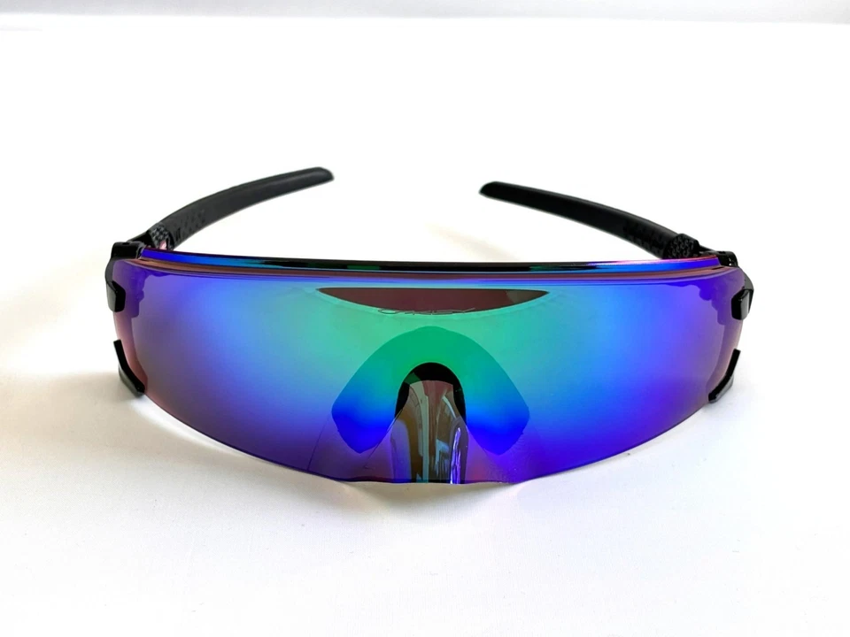 Oakley KATO 9455 Sunglasses | PRIZM Green Lens and Black Frame - Image 3 of 4