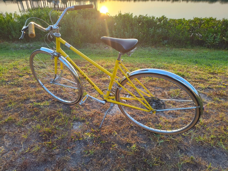 Bicicleta de turismo Schwinn Le Tour 1975 vintage, 10 velocidades, ¡excelente estado!! Foto 4 de 4