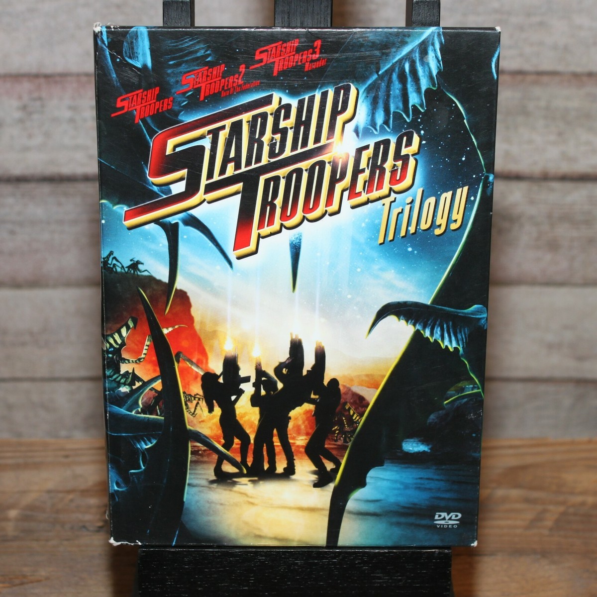 Starship Troopers Trilogy DVD Set (3 Discs) Excellent