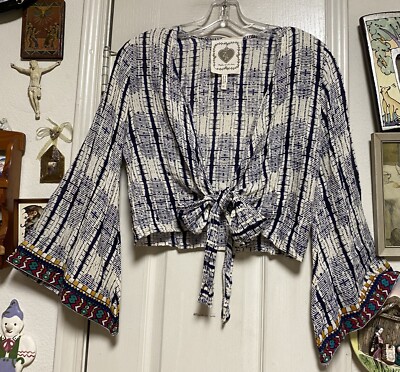 Z & L Made With Love Ethnic Batik Bohemian Tie Front M Crop Top