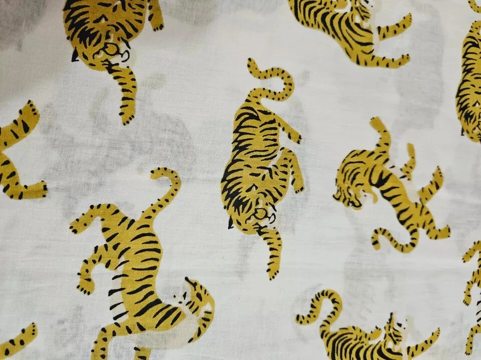 Telas de costura de tela de algodón impresas a mano de tigre blanco indio de 25 yardas Foto 4 de 4