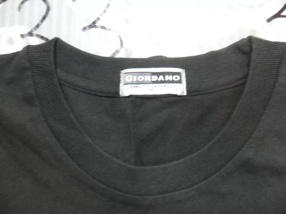 giordano black t shirt