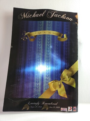 MICHAEL JACKSON MEMORIAL SERVICE PROGRAM -TICKETS And Wristbands
