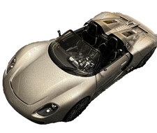 MINICHAMPS 1/18 Porsche 918 Spyder Prototype Silver Gray without Box