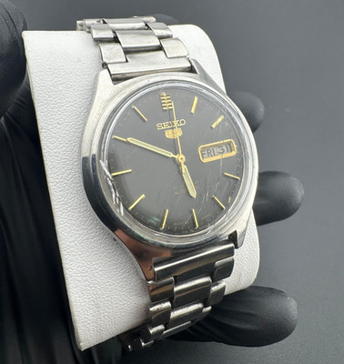 Vintage Seiko 5  Automatic Authentic Japan Made Men's Wrist Watch