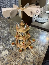 Alexander Taron 16720 Richard Glasses Pyramid 3 Tier Tray Set of 3 Multicolor US