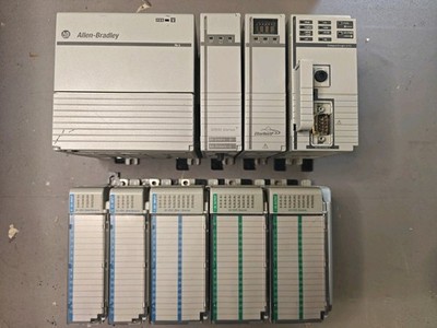 Allen Bradley 1768-L43/A PA3 + ENBT + M04SE/A + 1769-IQ16F + IQ32 + OB32 + ECR