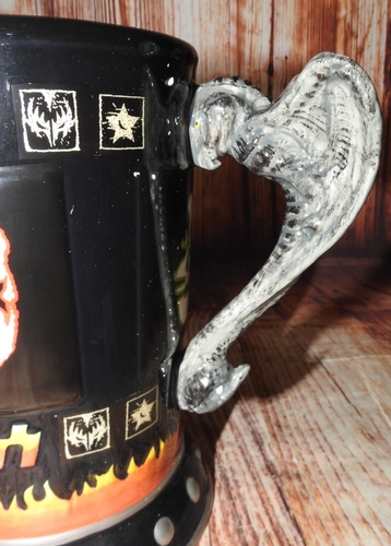 2001 Kiss Catalog Tongue Pitcher With Box Porcelain Band Spencers - Picture 12 of 24