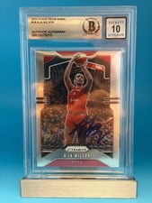 2020 PANINI PRIZM WNBA FIRST PRIZM - A'JA WILSON - SIGNED BECKETT CERT AUTO 10 b
