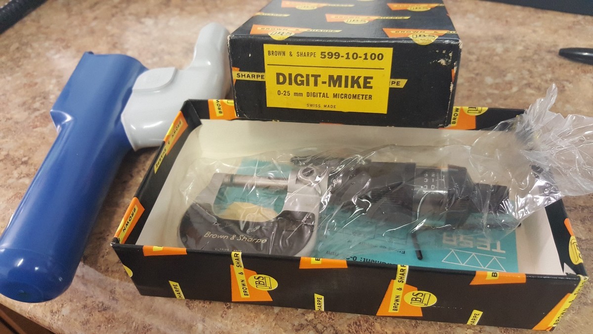 Brown & Sharpe 599-10-100 DIGIT-MIKE Digital Micrometer 0