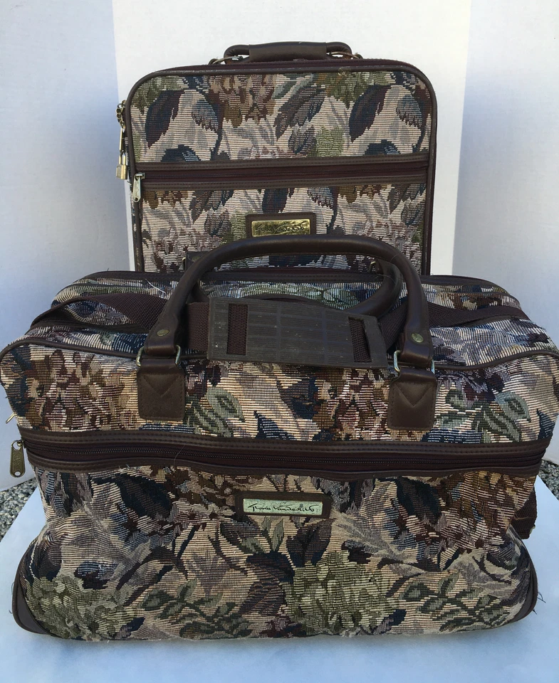 2 BOLSAS DE EQUIPAJE DE VIAJE VINTAGE GLORIA VANDERBILT TAPIZ PESADO Y ROPA DE CUERO Foto 2 de 4