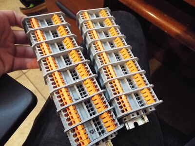 Phoenix Contact QTC1.5 3205019 DIN Rail Terminal Blocks LOT OF 64 with clipfix