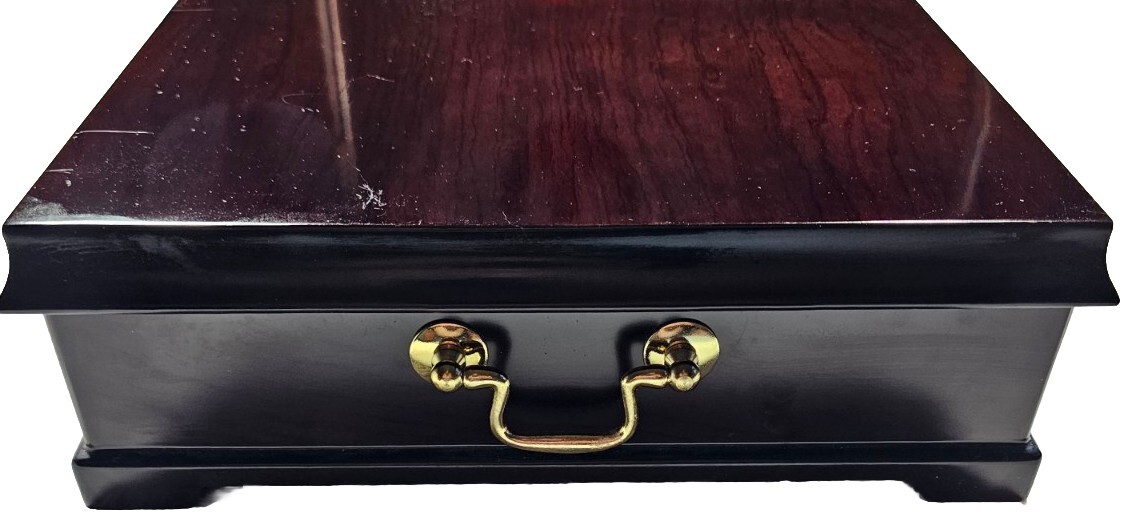 Vintage! 2000 BOMBAY CO-Mahogany Wood, 12 Slot/Brass Handle Vintage! 2000 BOMBAY CO-Mahogany Wood, 12 Slot/Brass Handle