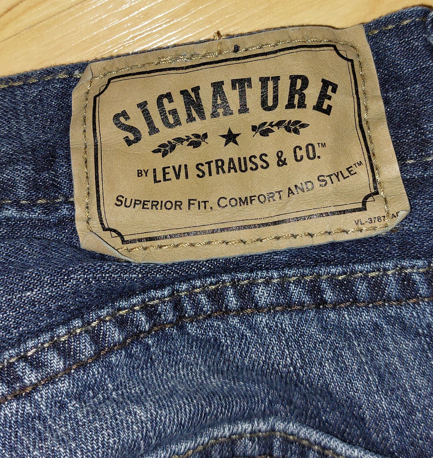 Vtg Men's Signature Levi Strauss and Co Jeans siz… - image 4