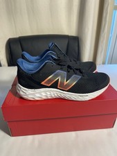New Balance Boys Fresh Foam Arishi V4 Size 5 Medium, Black New