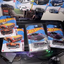 Hot Wheels Treasure Hunt  Super Treasure Hunt Lot Of 4 2026 Honda  Bugatti