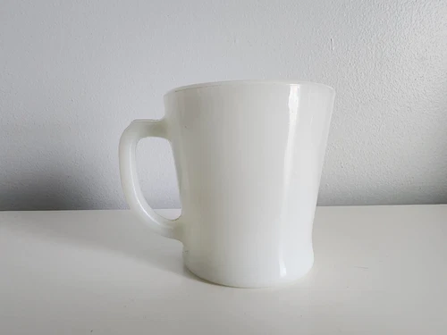 Anchor Hocking Vintage Fire King White Milk Glass D-Handle Coffee Mug Cup