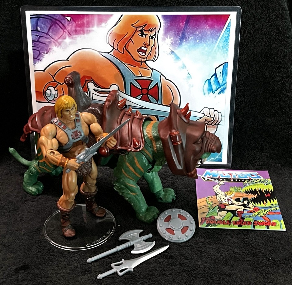 HE-MAN & BATTLE CAT w/COMIC & PRINT • MASTERS OF THE UNIVERSE CLASSICS