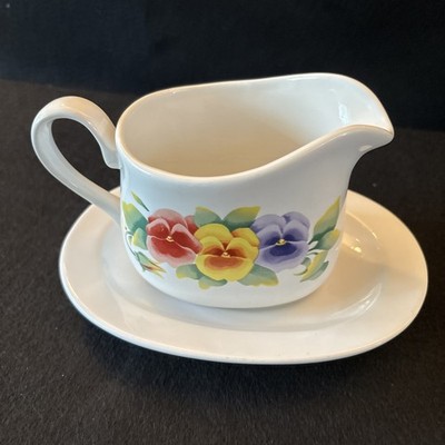 Vintage Corelle Pansy Gravy Boat & Underplate Corelle Coordinates