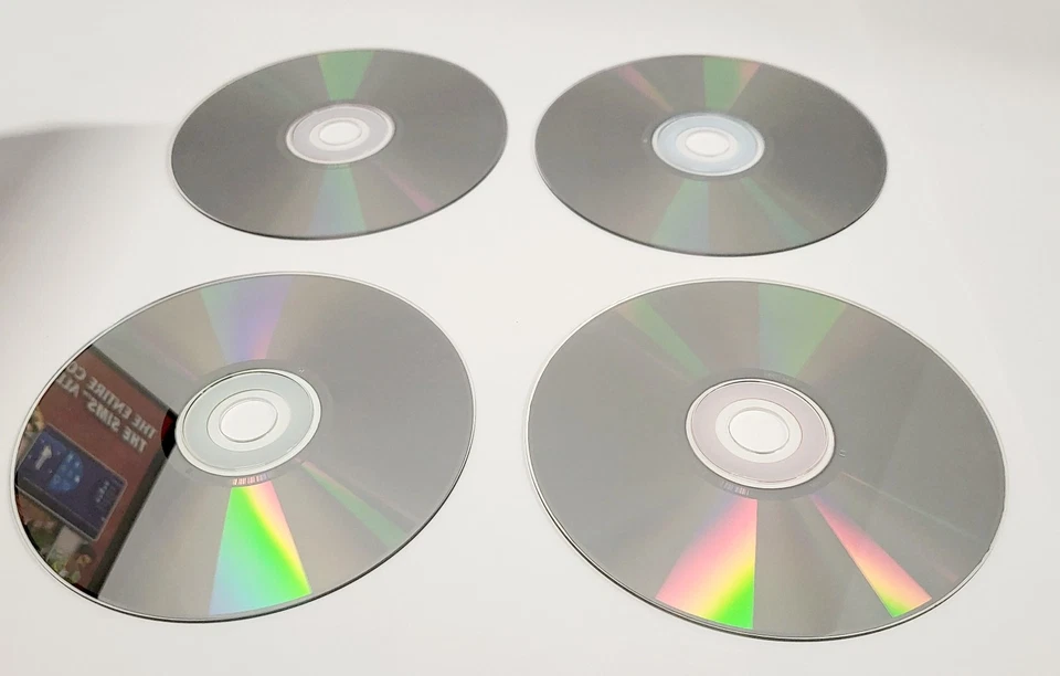 SIMS: Complete Collection PC: Windows 4 Disc Set 2005 - Image 4 of 4