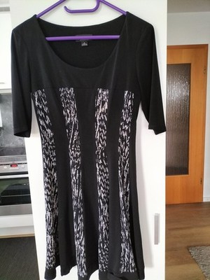 Kleid Gr.S schwarz weiß Connected