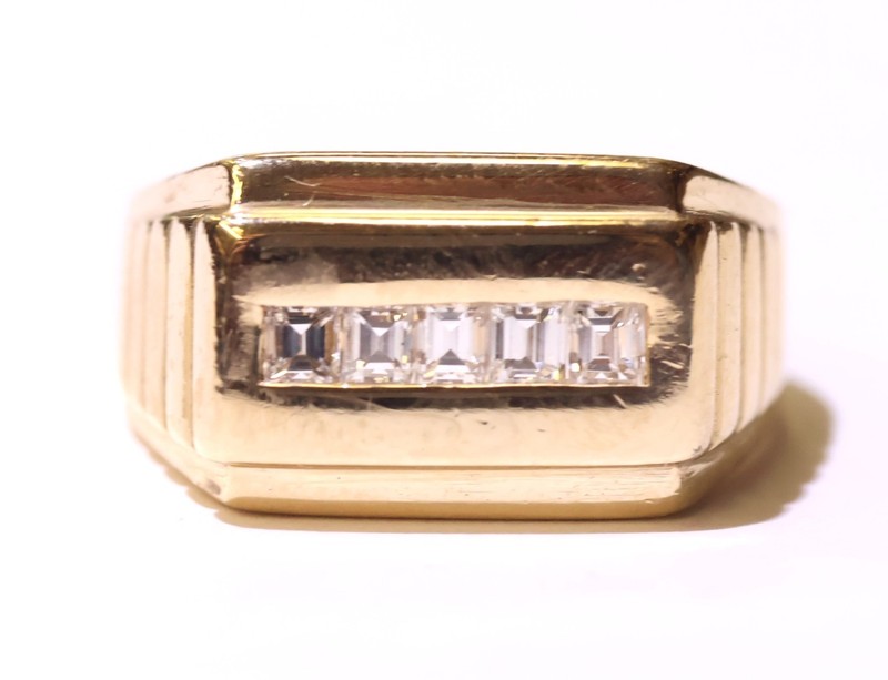 14k yellow gold natural Baguette .50ct Diamond band ring 8.7g estate mens 9 VS1