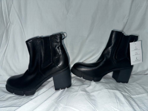 NWT Naturalizer Verney Waterproof Women’s Boot - Picture 4 of 7