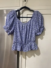New Sienna Sky women’s Sz S Blue floral Short puff sleeve top shirt Blouse Boho