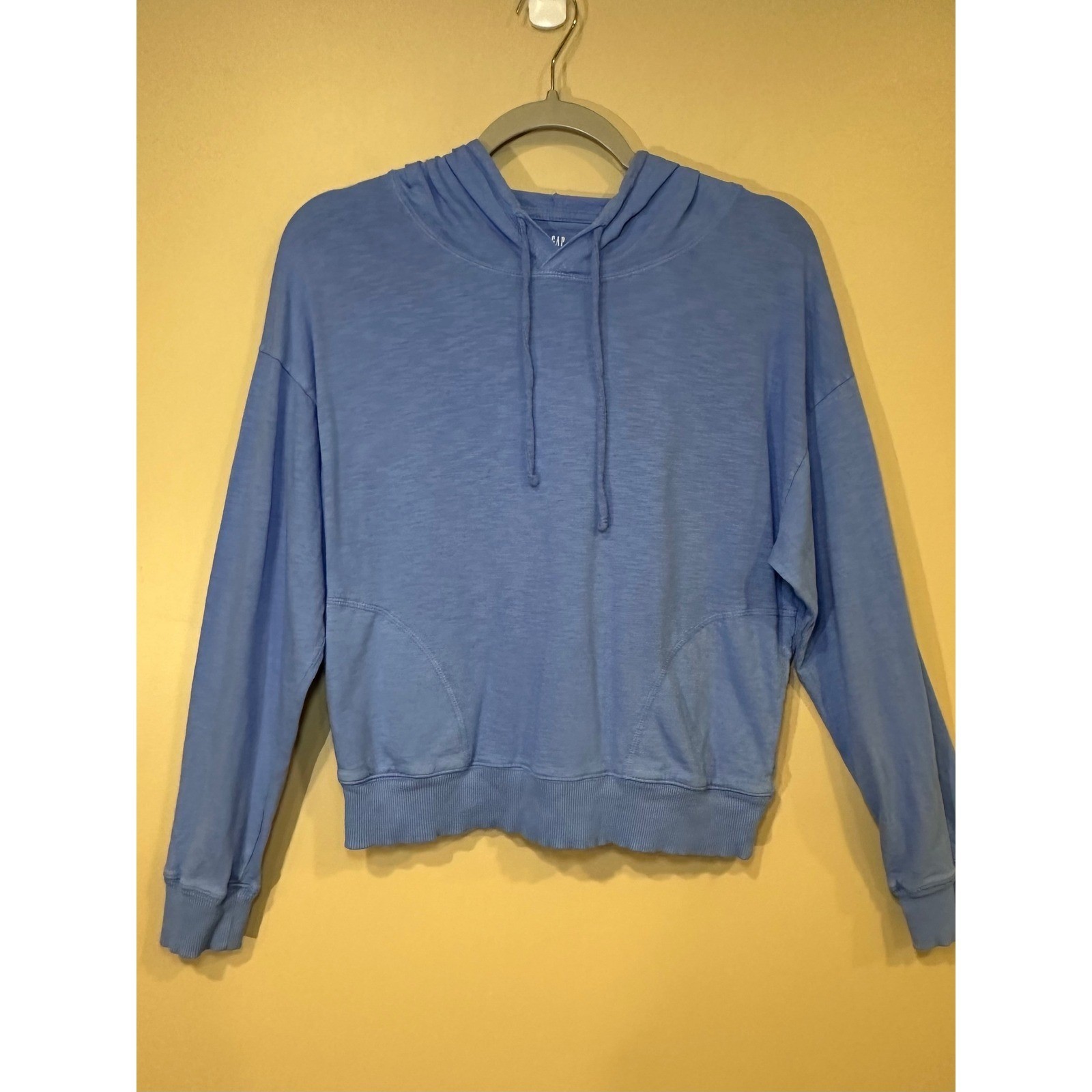 GAP Hoodie Cropped Pullover Drawstring Lightweigh… - image 5