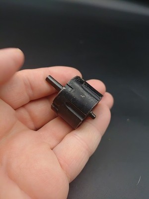 CDM CDM- 22 Short Cylinder 6 Shot Used