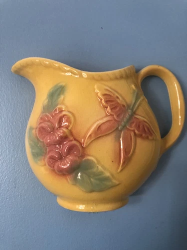 Hull Pottery SUNGLOW Pitcher Wall Pocket #81 Yellow Butterfly Vintage USA (1952)