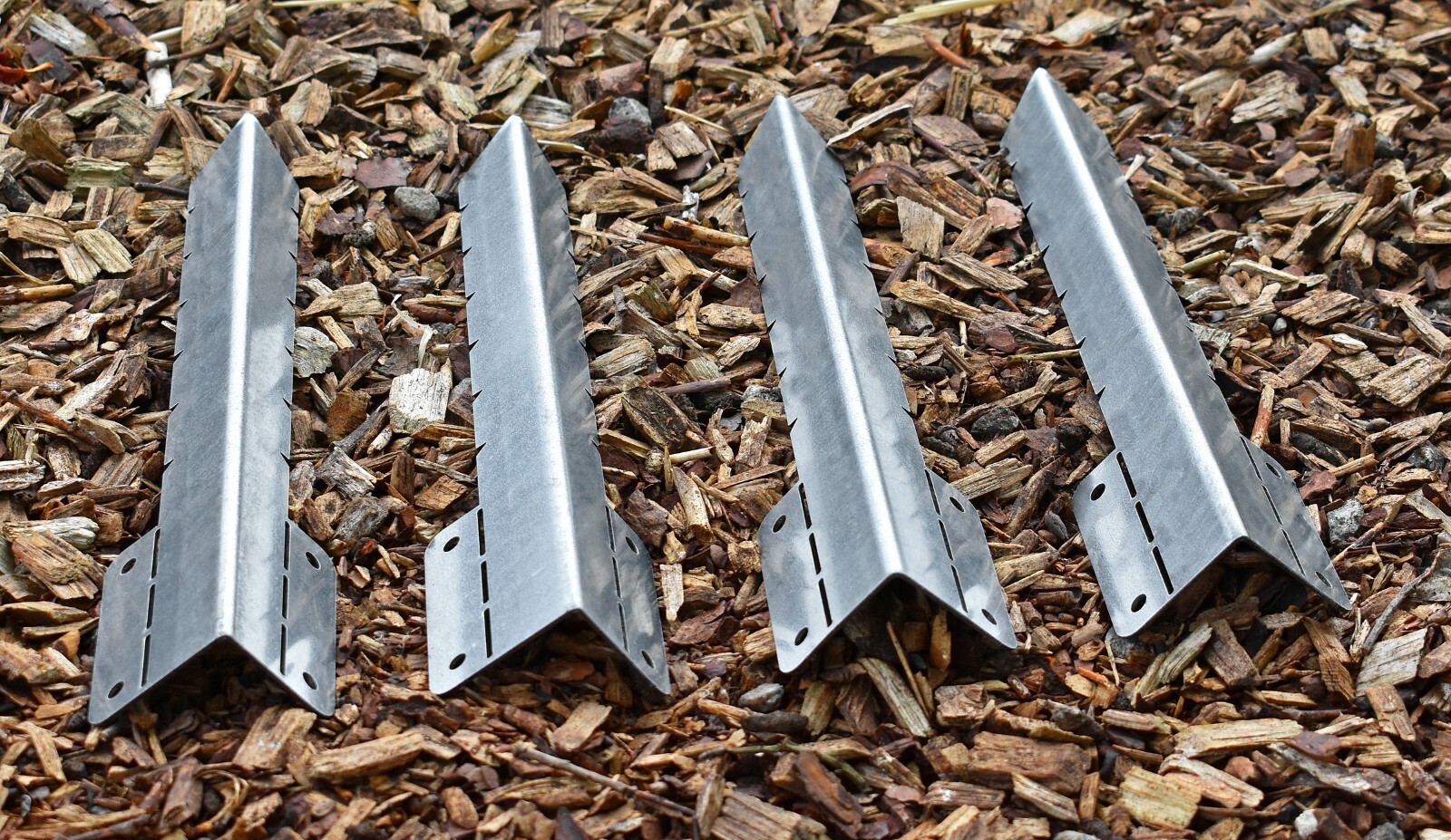 Small Adjustable Metal Raised Bed Decking Sleeper Brackets Edging Bracket