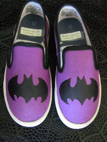 Zapatos de lona pintados a mano BAT púrpura y negro HALLOWEEN - Imagen 2 de 10