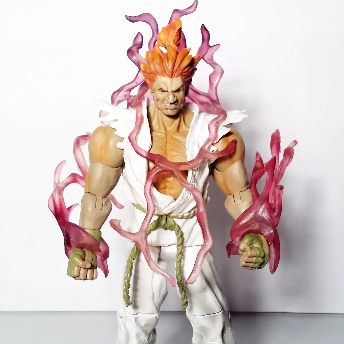 Street Fighter Akuma 7 White Art Figure