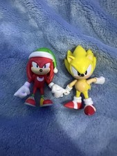 Super Sonic Fighters Christmas Knuckles Figures     