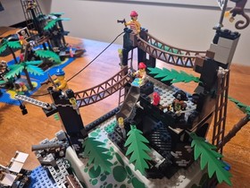 LEGO Pirates: Rock Island Refuge (6273) Year 1991 - 100% Complete
