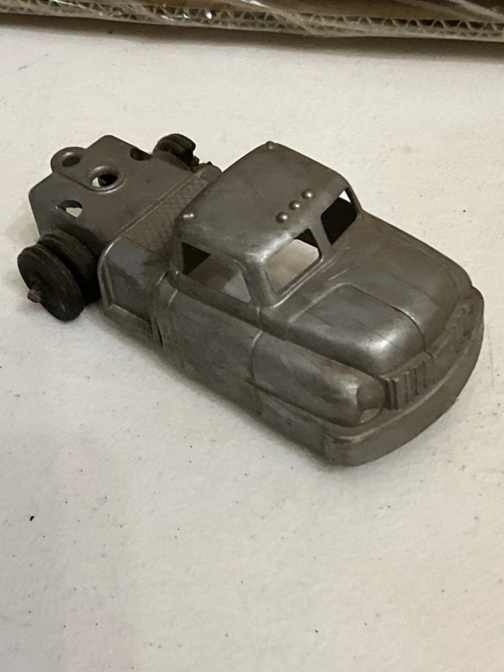 Camión Wyandotte Van Lines vintage solamente - para piezas Foto 3 de 4