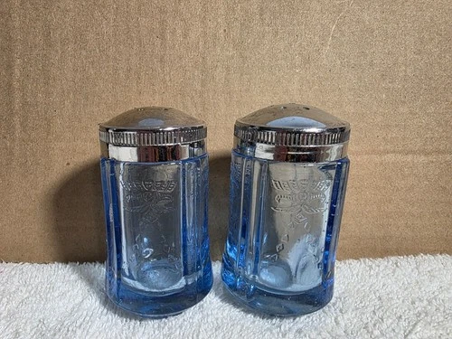 Indiana Glass Madrid blue depression salt and pepper shakers
