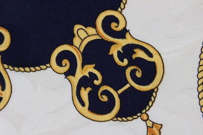 Foulard En Soie Vintage - Motif Imprimé Animal - 100% Soie - Italie - Occasion Bon état