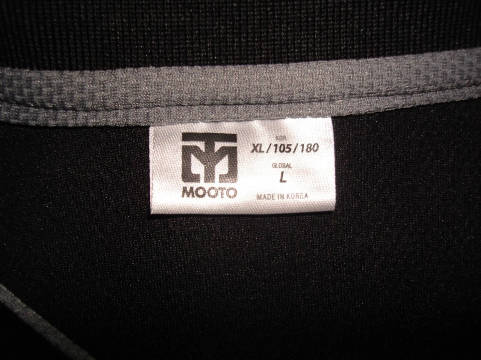 Rare MOOTO Martial Arts Solid Black 100% Lt.Wgt. Poly Mesh S/S Polo Shirt Sz. M - Image 3 of 4