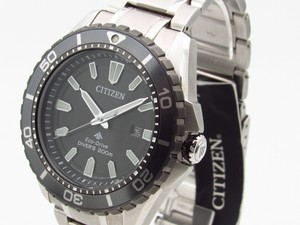 citizen eco drive diver 200m