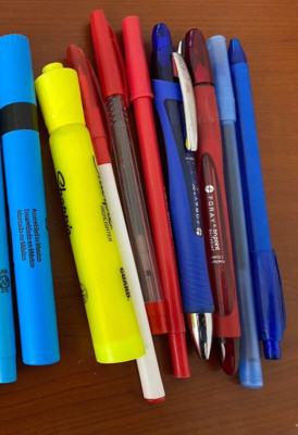 9 pcs Lot Highlighter Ball Pen Berol Foray BIC PaperMate Lot Blue Yellow Red